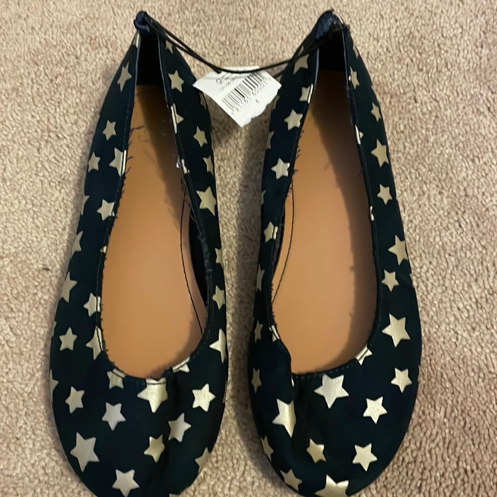 Girls Gap Flats NWTO